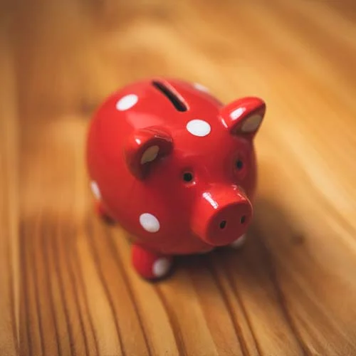 finance piggy bank image